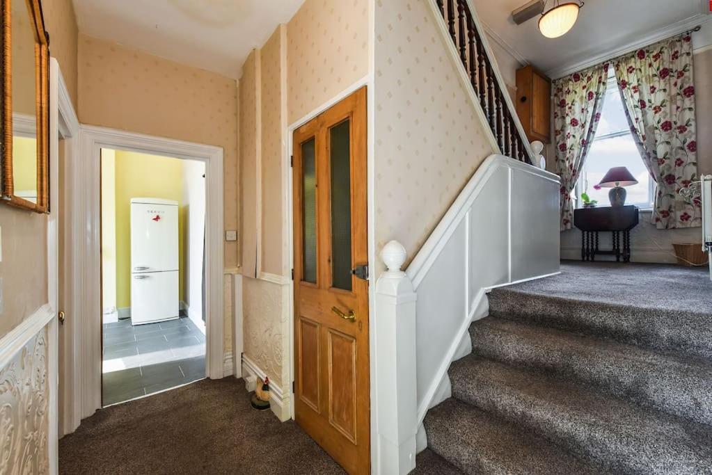 קארדיף Traditional 3-Bed Property In Pontcanna With Parking מראה חיצוני תמונה