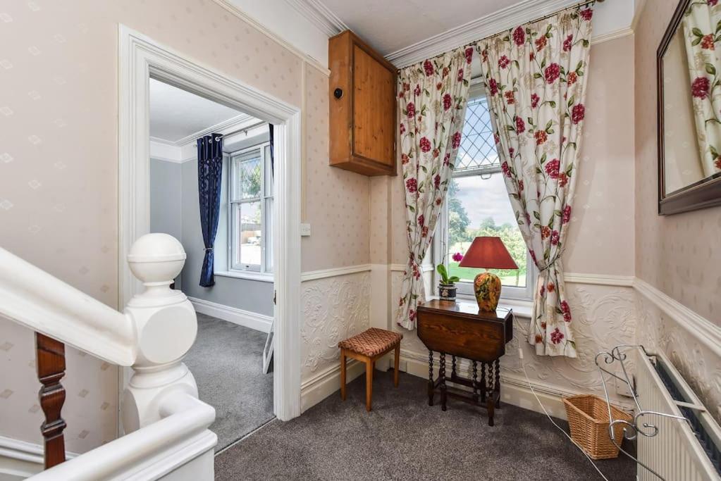קארדיף Traditional 3-Bed Property In Pontcanna With Parking מראה חיצוני תמונה